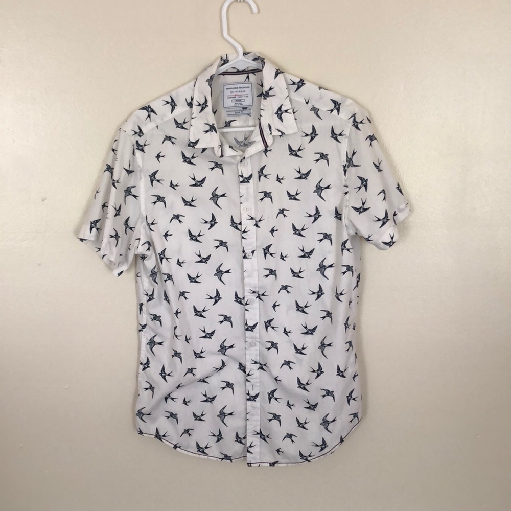Size (M) Slim Fit On The Road Button Up